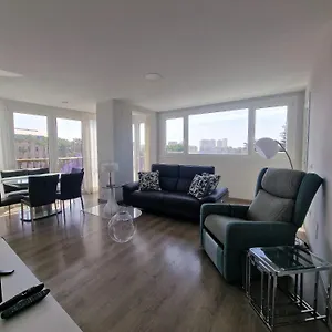  Apartamento 2 2 Baths Y Parking Cathedral